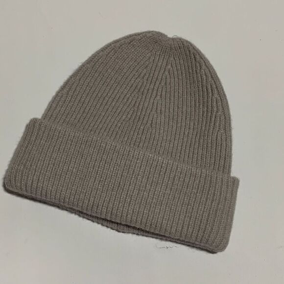 Knit Hat - Picture 1 of 4